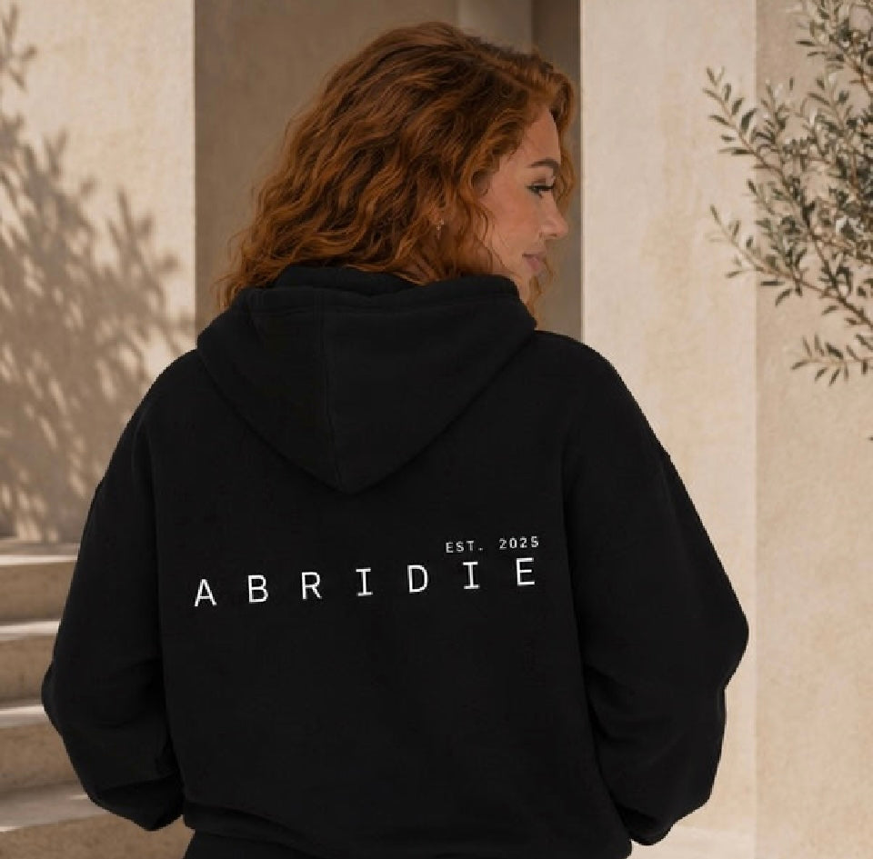 Hoodies & Sweatshirts